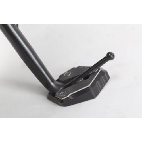 Ốp Chân Chống SW-MOTECH MT09 / Tracer / XSR900 (chính hãng)